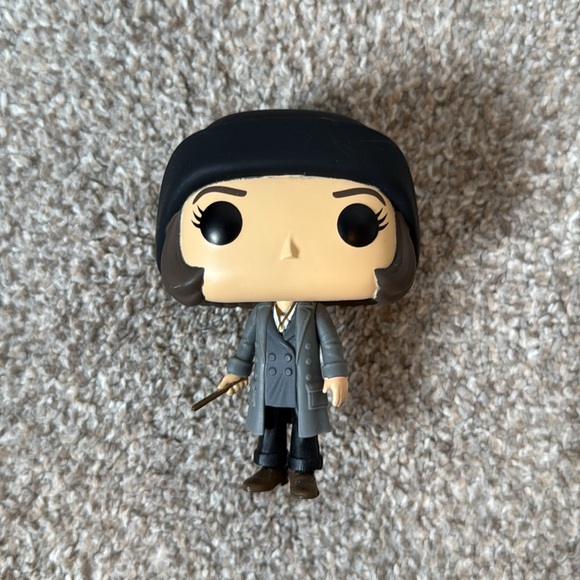Fantastic Beasts Funko Pop Lot of 4 Loose Vinyl Figures - Newt #2 & More - Picture 6 of 6